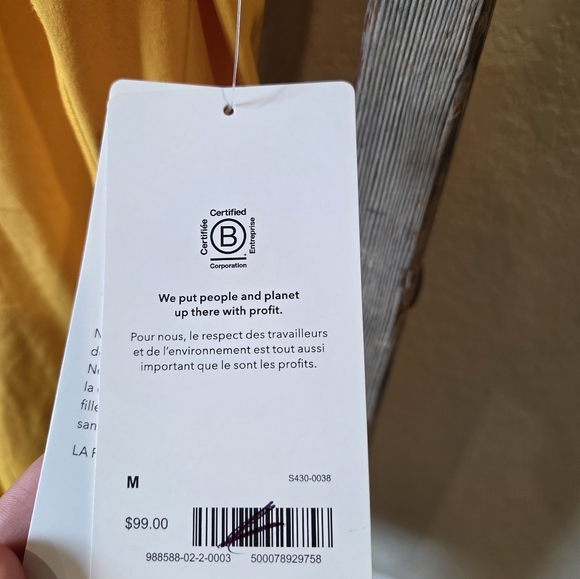 ●NWT● Athleta Women's Bright Yellow Slip Dress - Size Medium - Picture 8 of 8